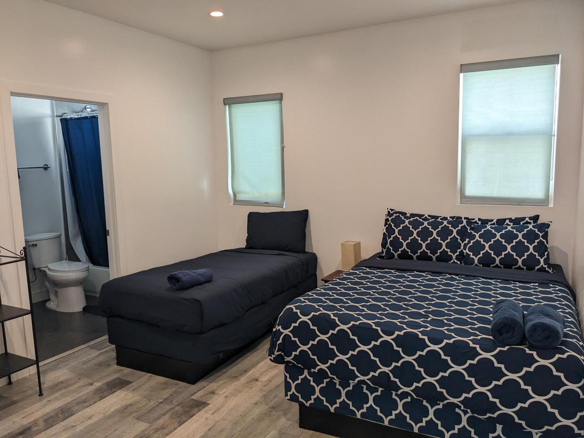 Cheerful 4Br Home With Parking In East Hollywood Лос-Анджелес Экстерьер фото