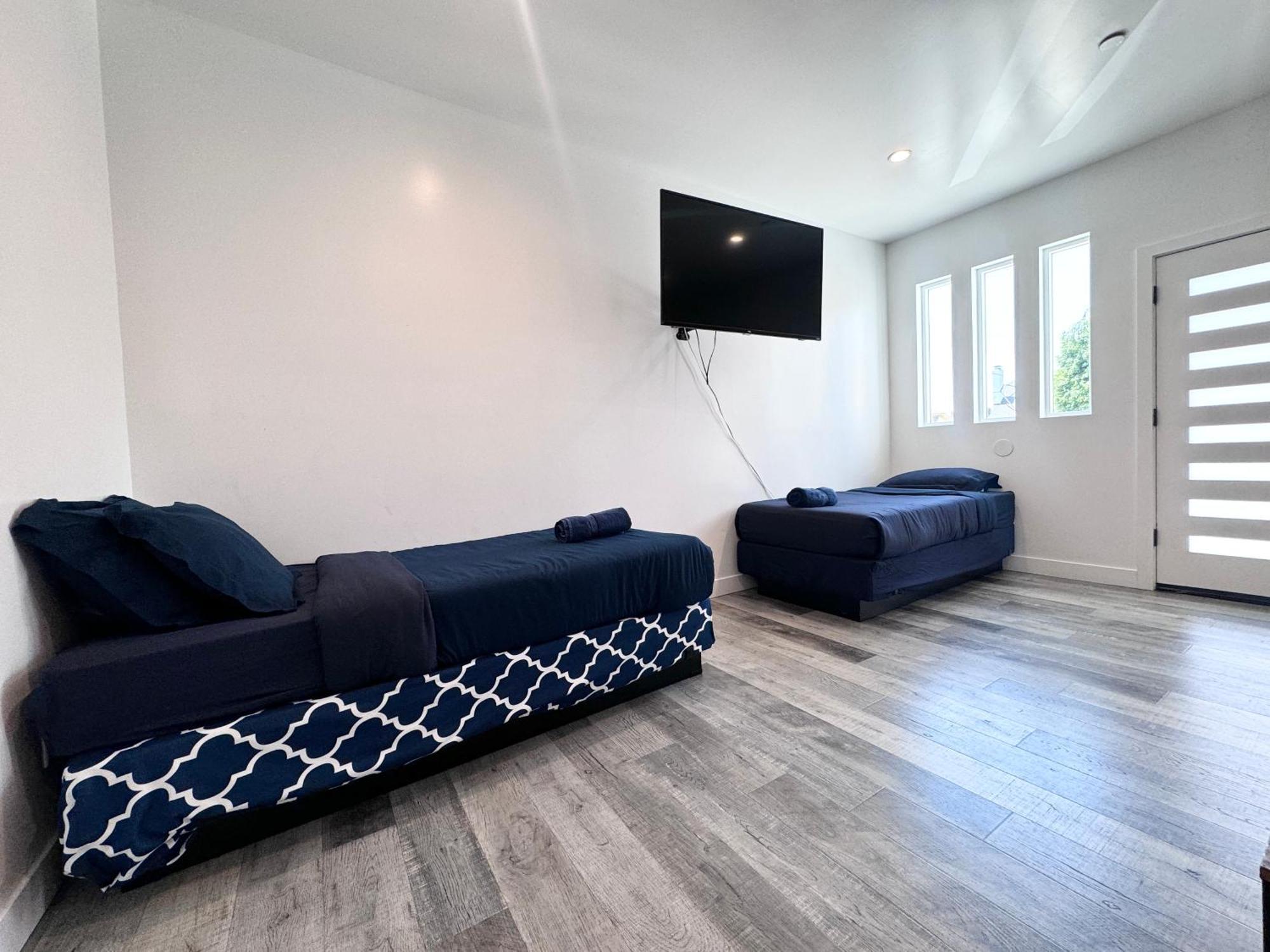 Cheerful 4Br Home With Parking In East Hollywood Лос-Анджелес Экстерьер фото